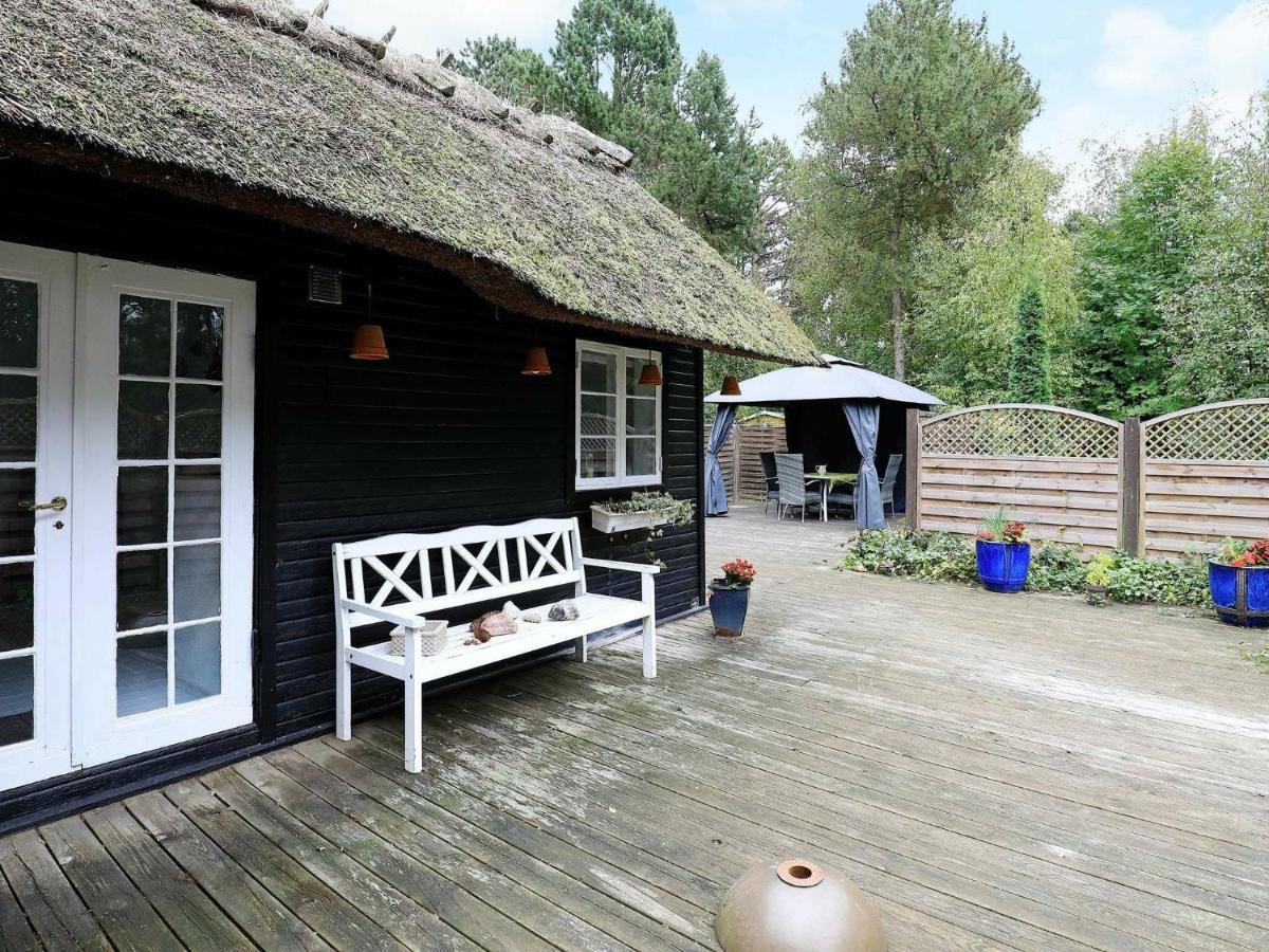 6 Person Holiday Home In R Dby Rødby Eksteriør billede